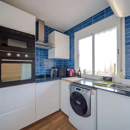 Apartament 2 Bed Apartment, Big Terrace, Pool, Views + Beach!